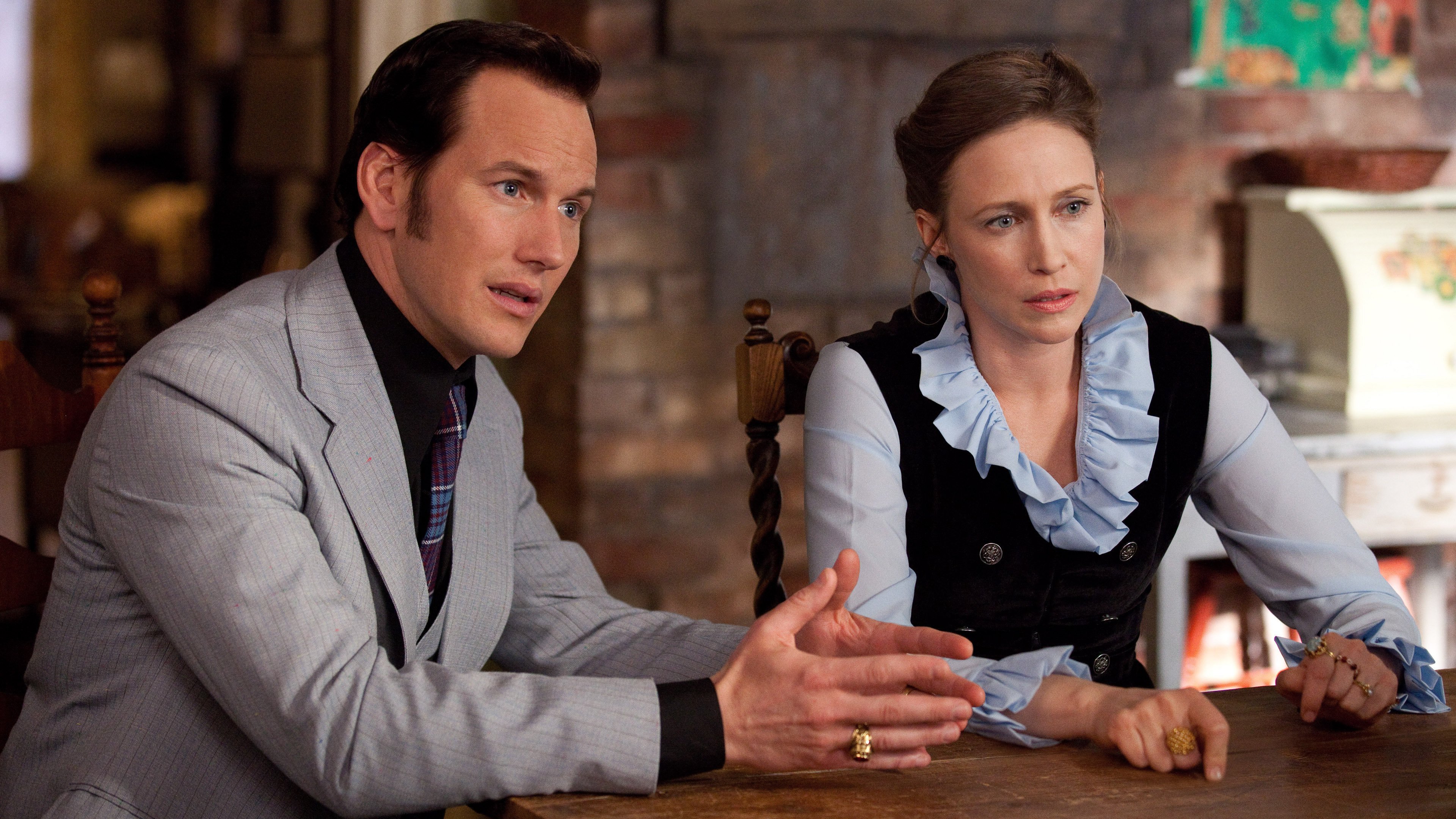 Patrick Wilson and Vera Farmiga looked concerned in "The Conjuring"